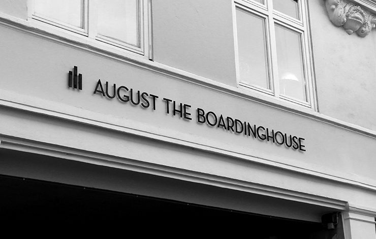 august the boardinghouse hamburg